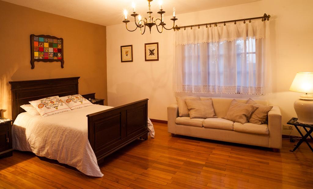 Casa Da Curuxeira Villa ซานติอาโก เด กอมโปสเตลา ภายนอก รูปภาพ